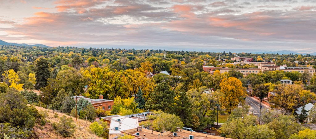 Santa-Fe-surroundings