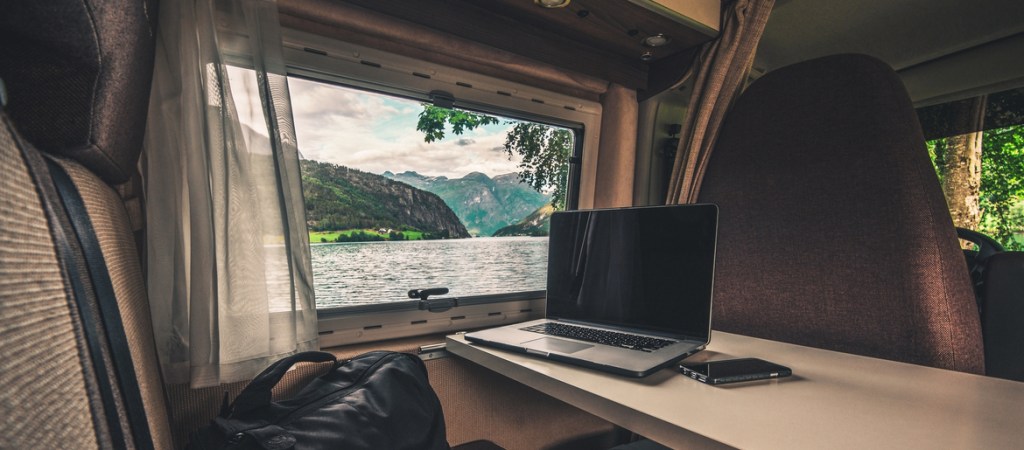RV working online