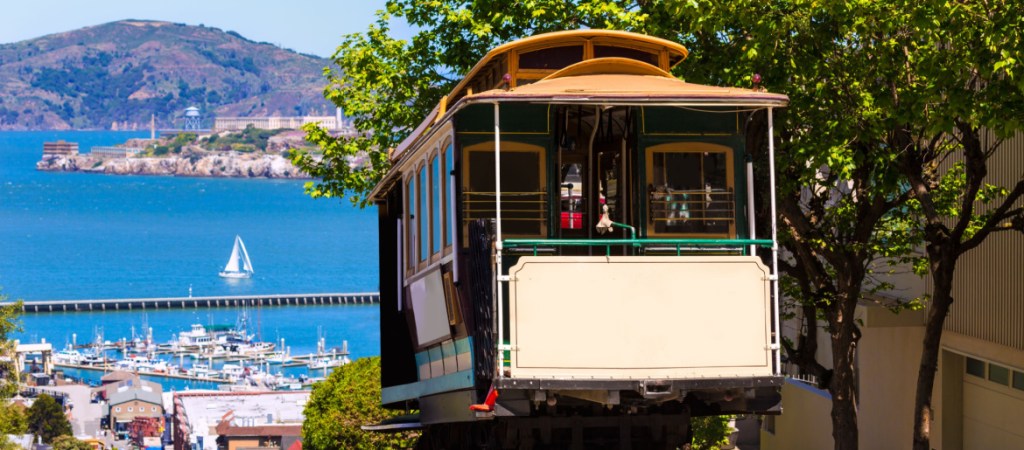San Francisco Hyde Street Cable Car Tram of the Powell Hyde