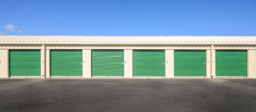 Self Storage units indoor and outdoor