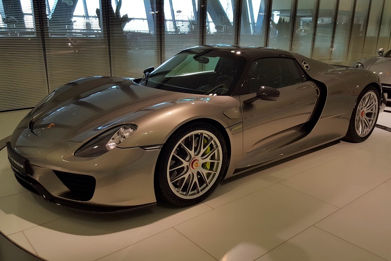 2014 Porsche 918 Spyder