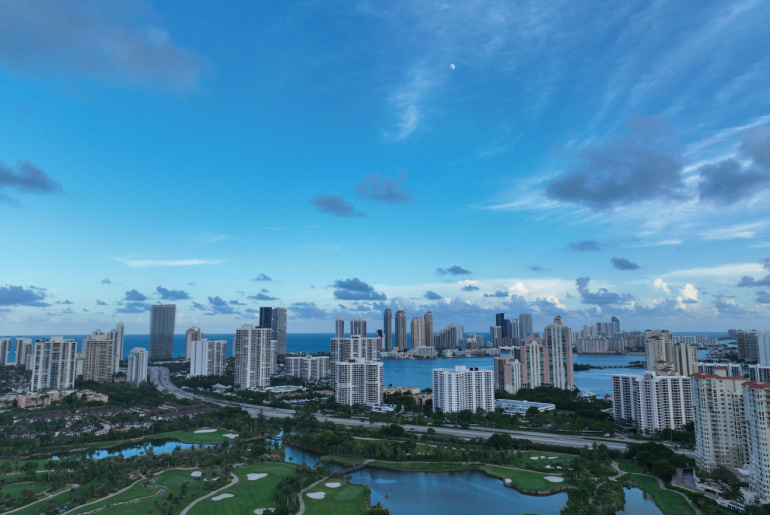 Aventura Florida City Scape