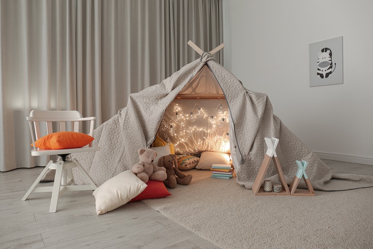 Childrens play tent
