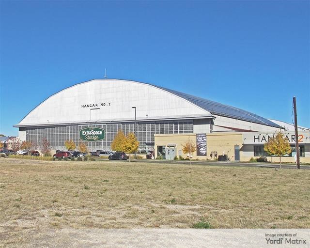 Self storage facility
