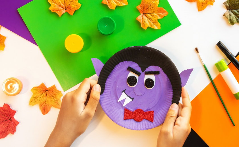 DIY Halloween monster made out of paper plates