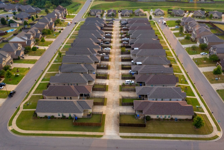 Aeriel view of Alabama neighborhood.