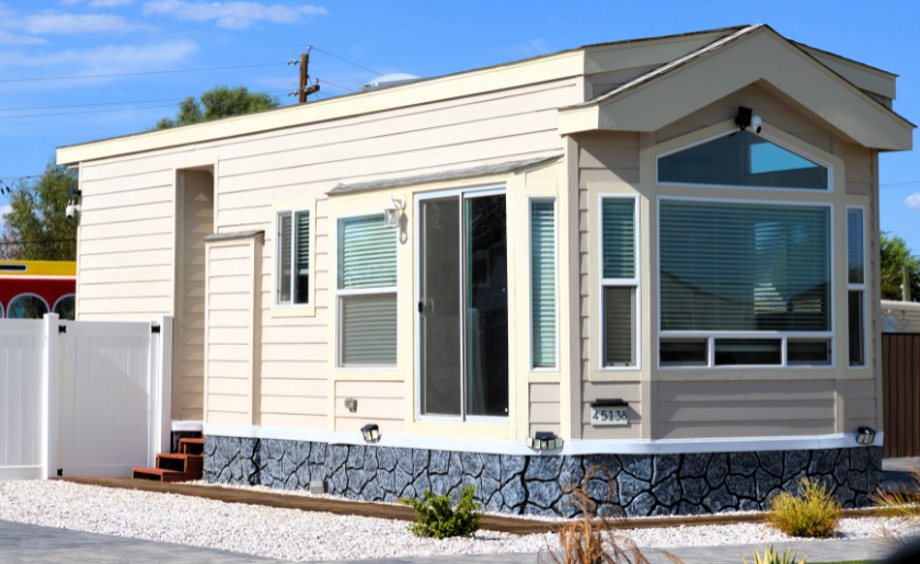 Tiny house built on a small lot.