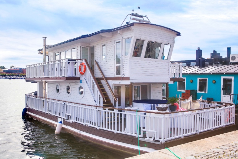 Houseboat home in dock.