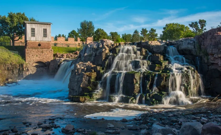 Sioux Falls and Queen Bee Mill Ruins, SD