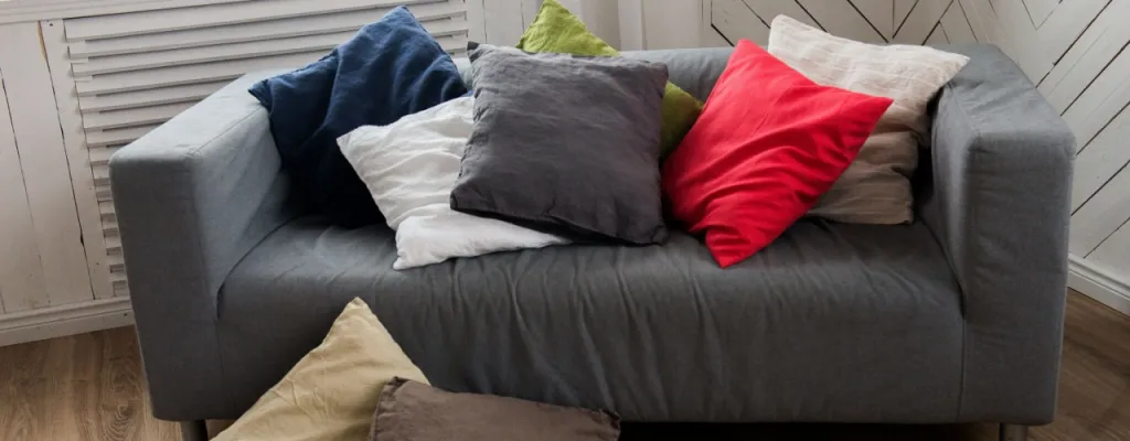 How to Store Pillows Long-Term Without Ruining Them