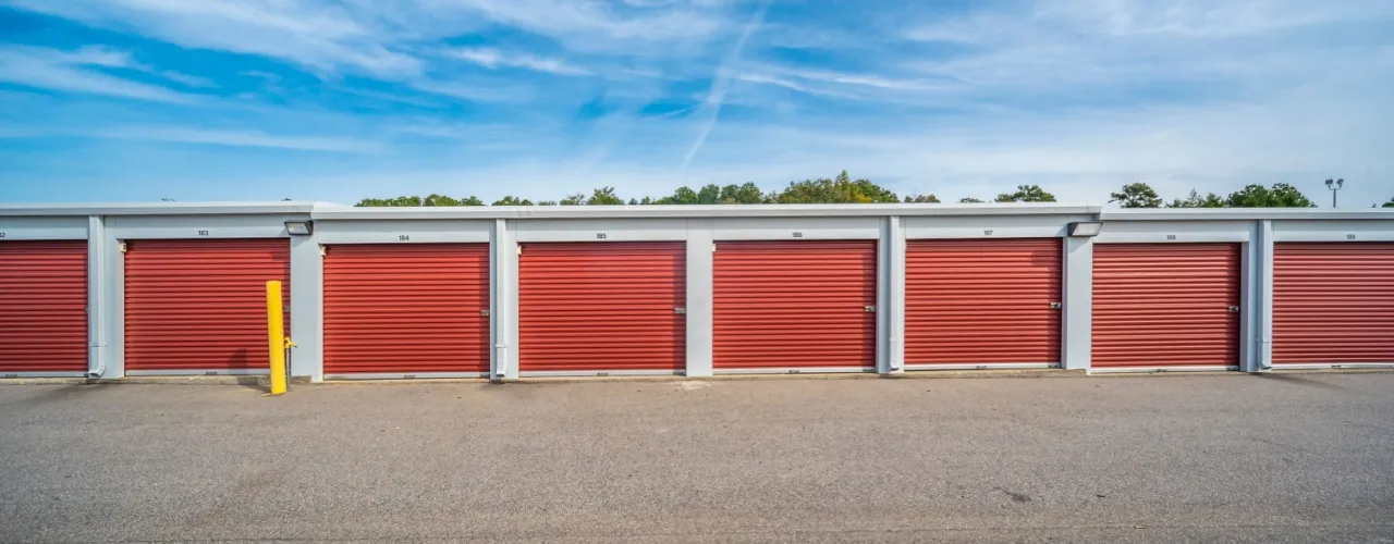 Self storage facility