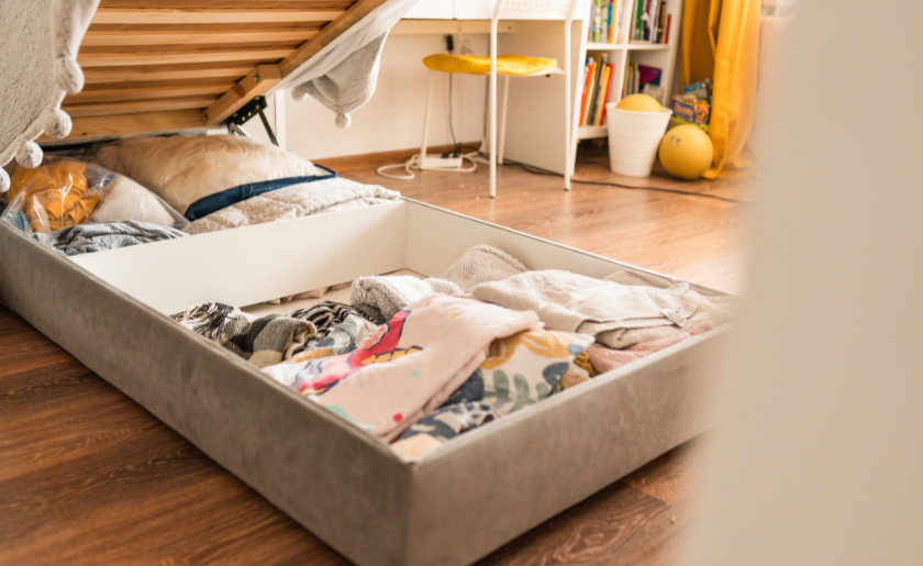 Storage bed